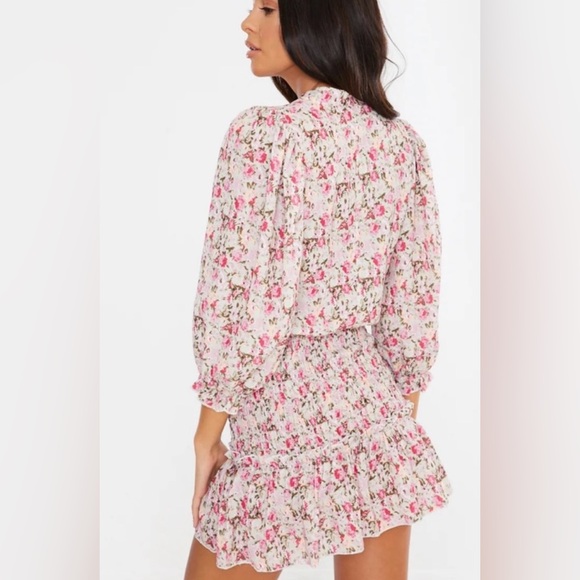 NWT In the Style x Lorna Luxe Harper Floral Ruched Ruffle Dress Romantic Sz 6 - Picture 3 of 10